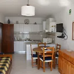 Apartamento Encosta Do Mar