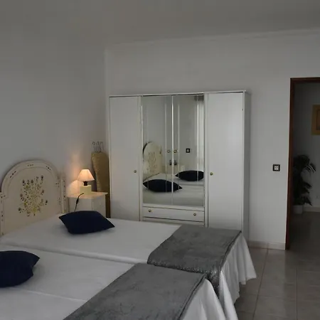 Apartamento Encosta Do Mar