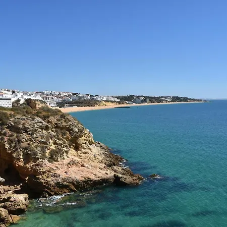 Апартаменты Encosta Do Mar